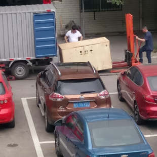 天津依依衛(wèi)生用品公司引進(jìn)我司金屬檢測機