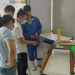 鑫科源農產(chǎn)品有限公司安裝食品金屬探測器